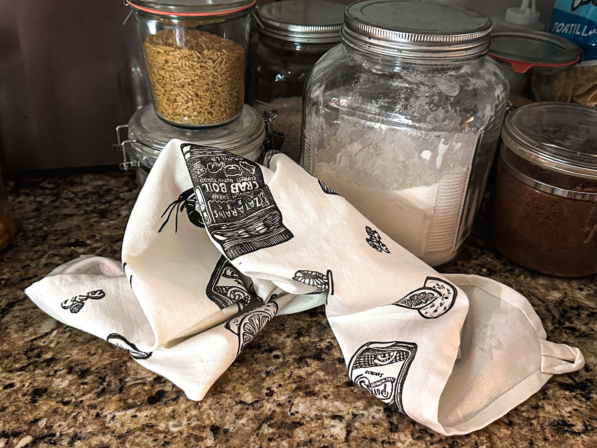 Crawfish Boil Tea Towel - Image 3