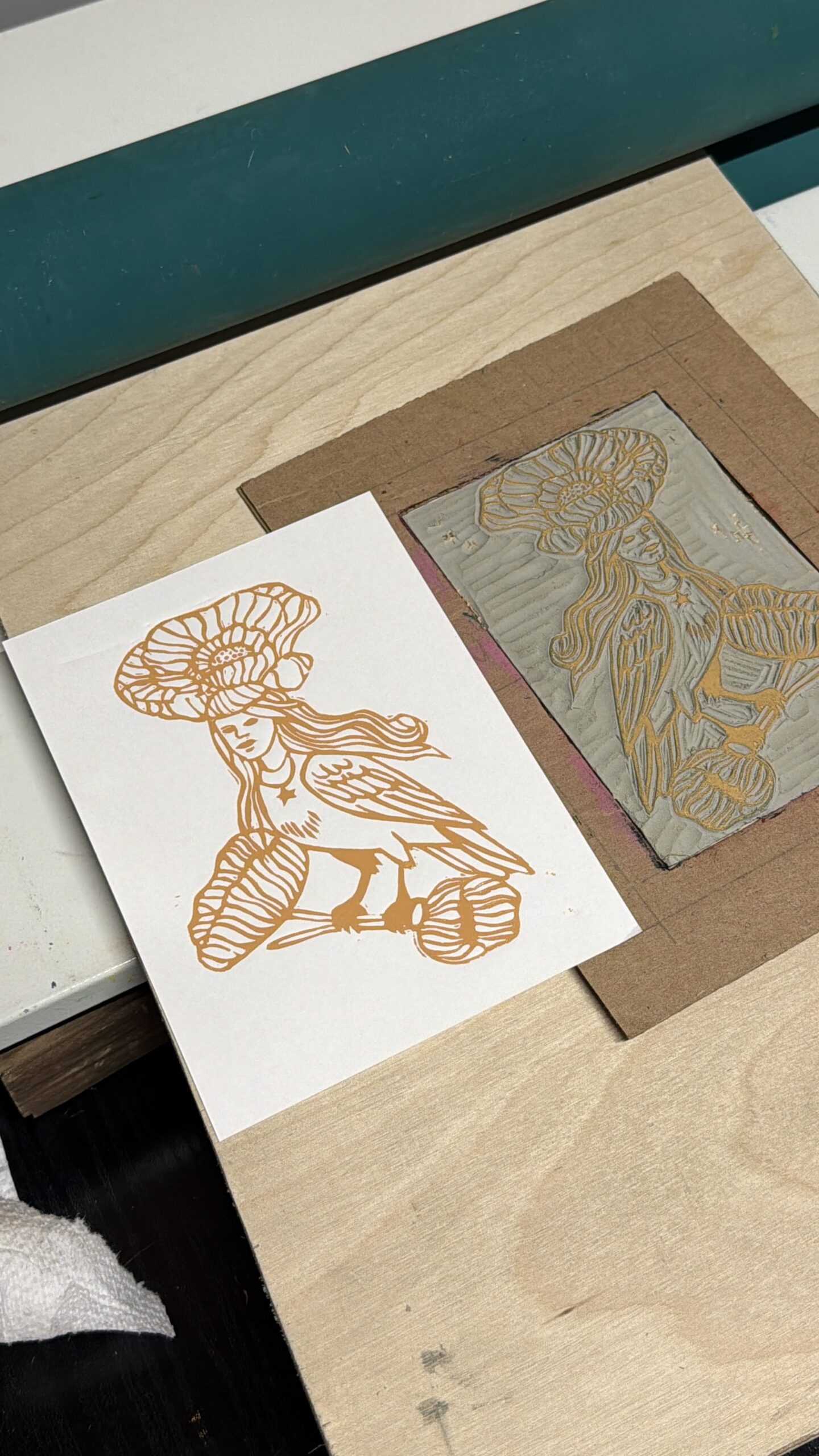 Poppy Sirin Linocut Artwork - Image 2